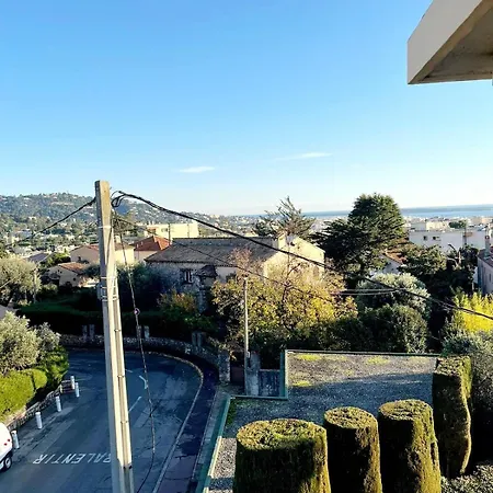 3 Pieces Cocon Dans Les Hauteurs De Cannes Vue Lägenhet Le Cannet