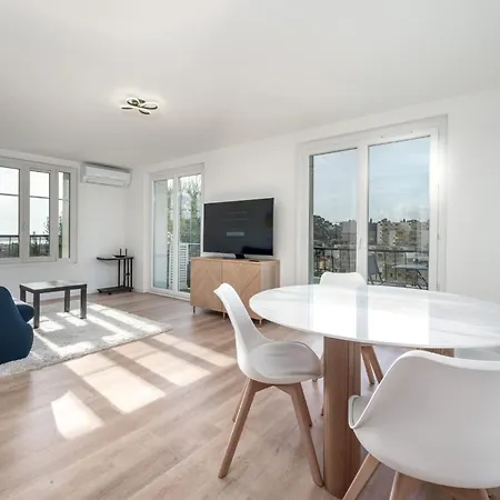 3 Pieces Cocon Dans Les Hauteurs De Cannes Vue Lägenhet *